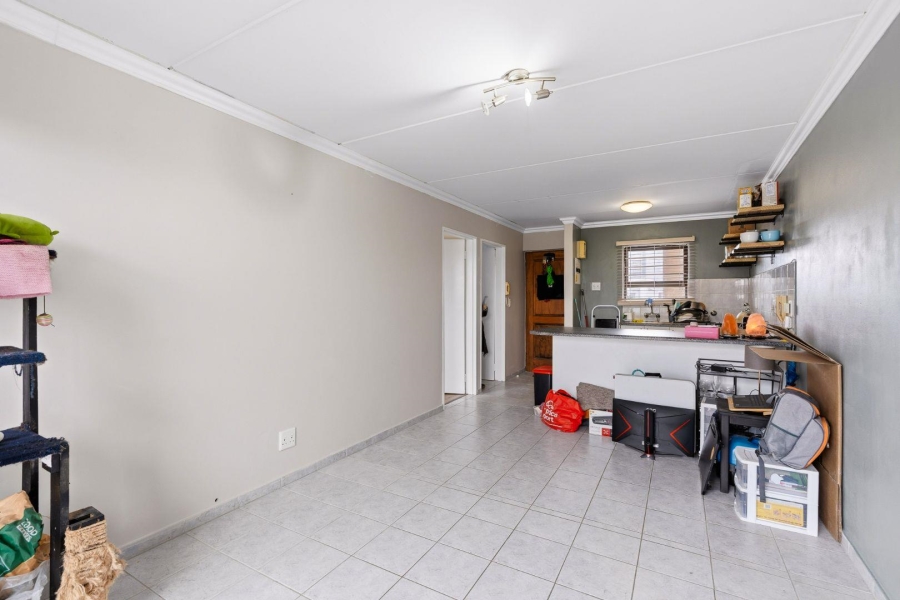 To Let 1 Bedroom Property for Rent in Table View Western Cape